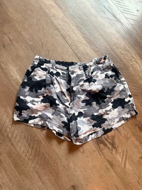 H&M High Waist Camo Print Shorts - Black, Gray, Cream
